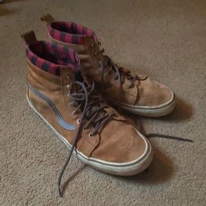 VANS RAIN BOOTS - REALLY WORN CHEAP! US 12